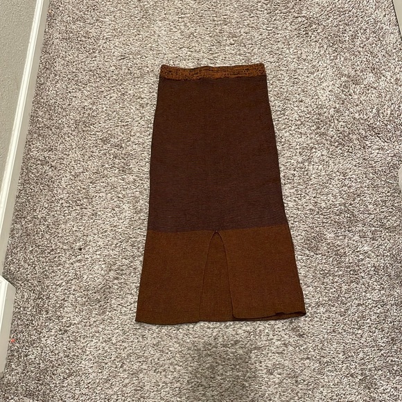Gorgeous Unique Brown/Copper Fall Skirt - Picture 2 of 2